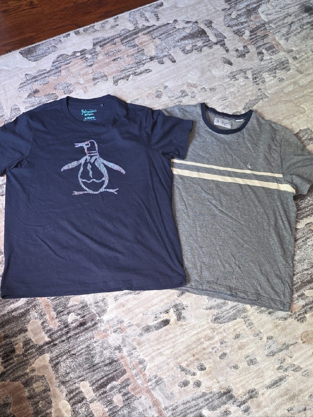 Original Penguin Penguin Graphic Tees Size XL